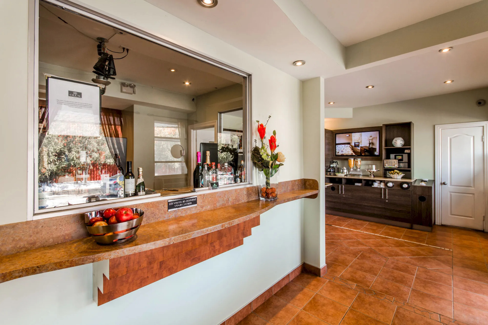 Olux Hotel Motel & Suites