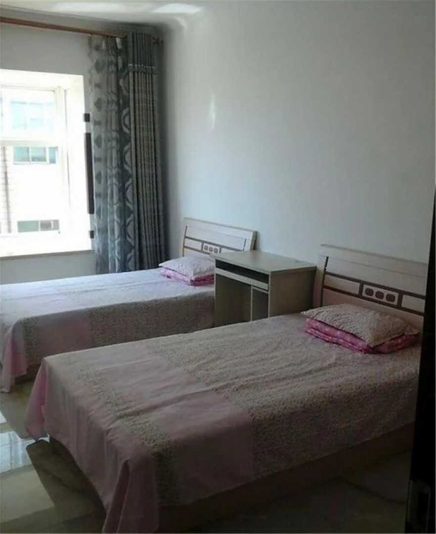 Xingcheng Xinyuan Family Hotel