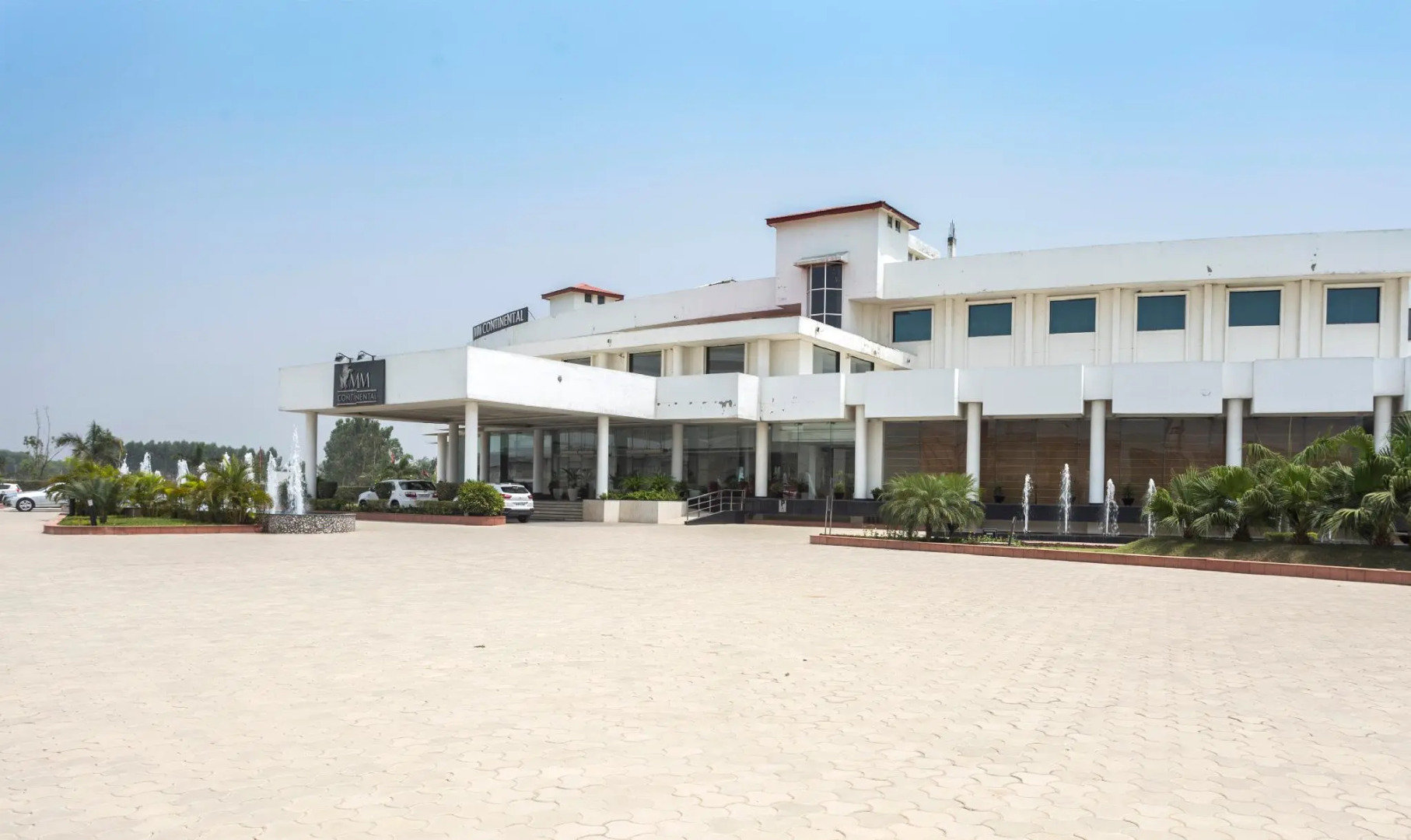 MM Continental Hotel