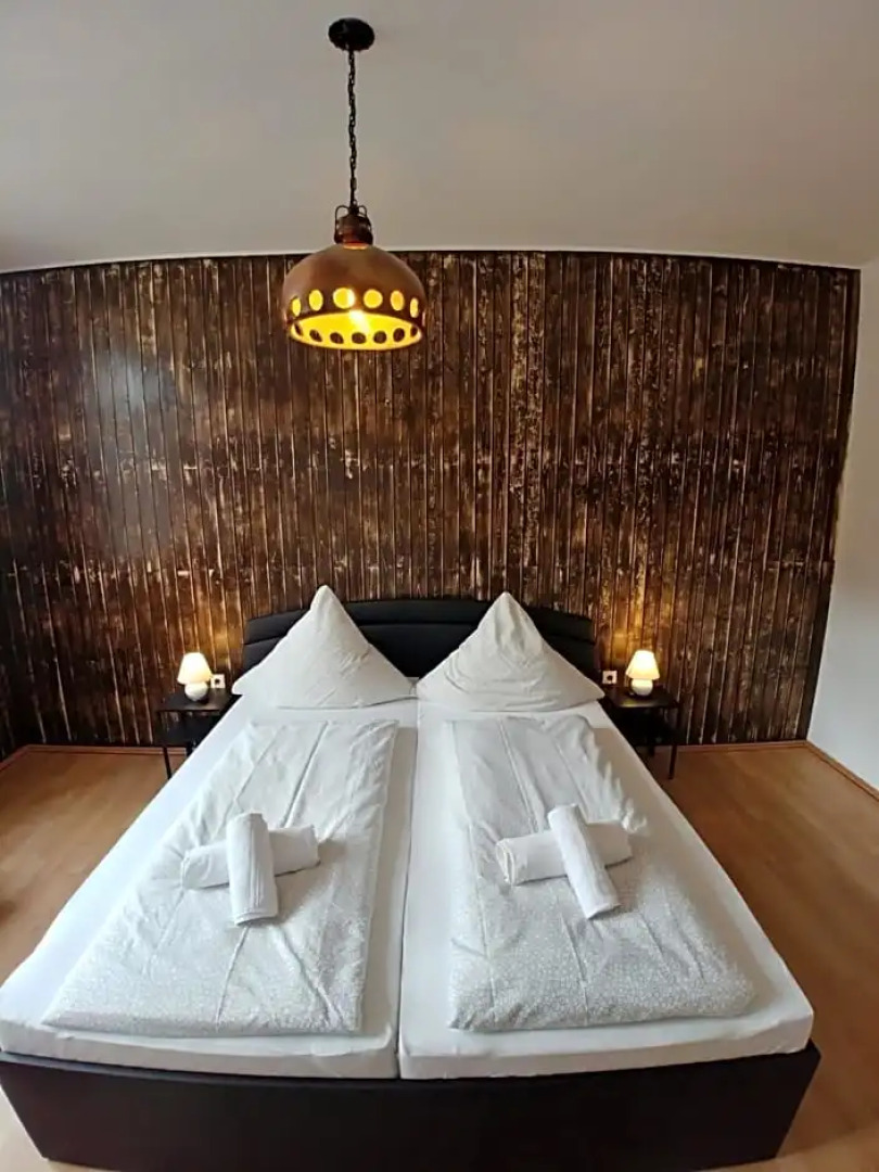 Hatzenporter Paradies (Adults Only)