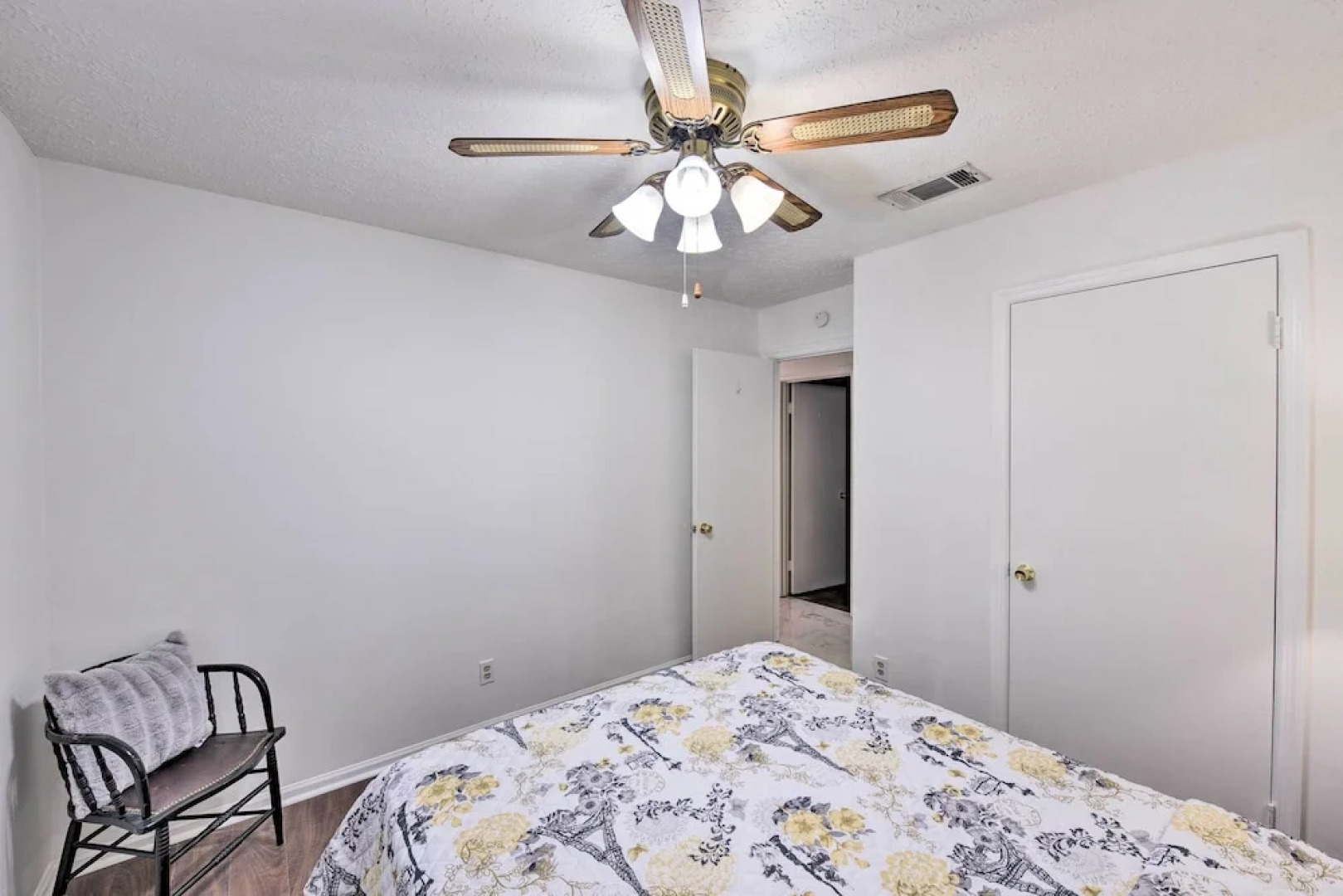 Savannah Home ~ 9 Mi to Historic District