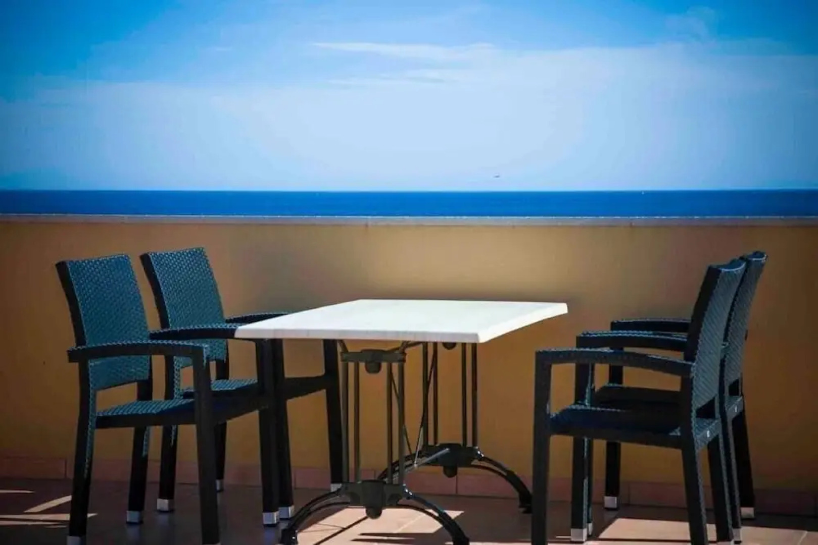 Residence by G Casa Bauló