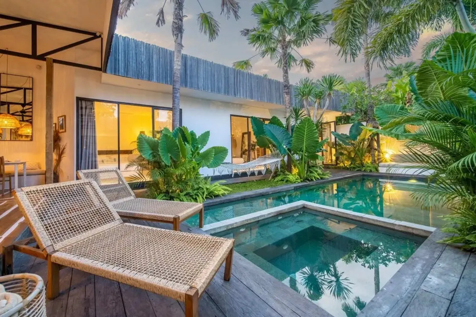 Tropical Design, Private Villa, 3 BR, Umalas