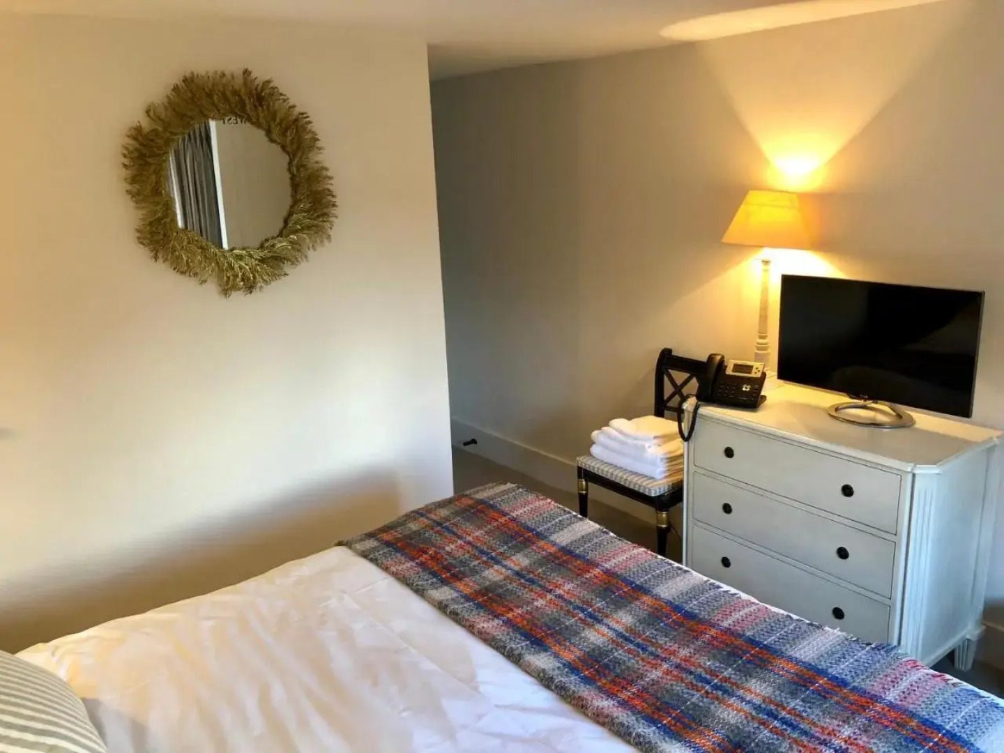 The Dorset Arms Cottages