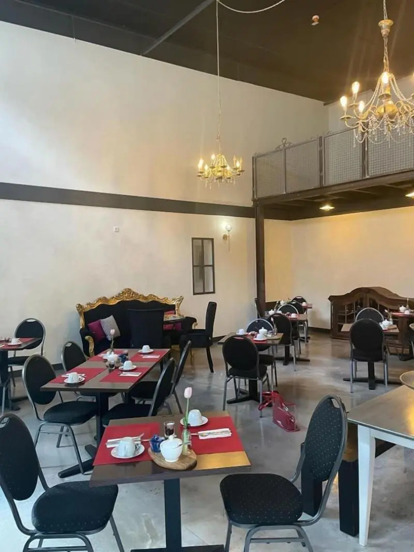 Hotel Amical