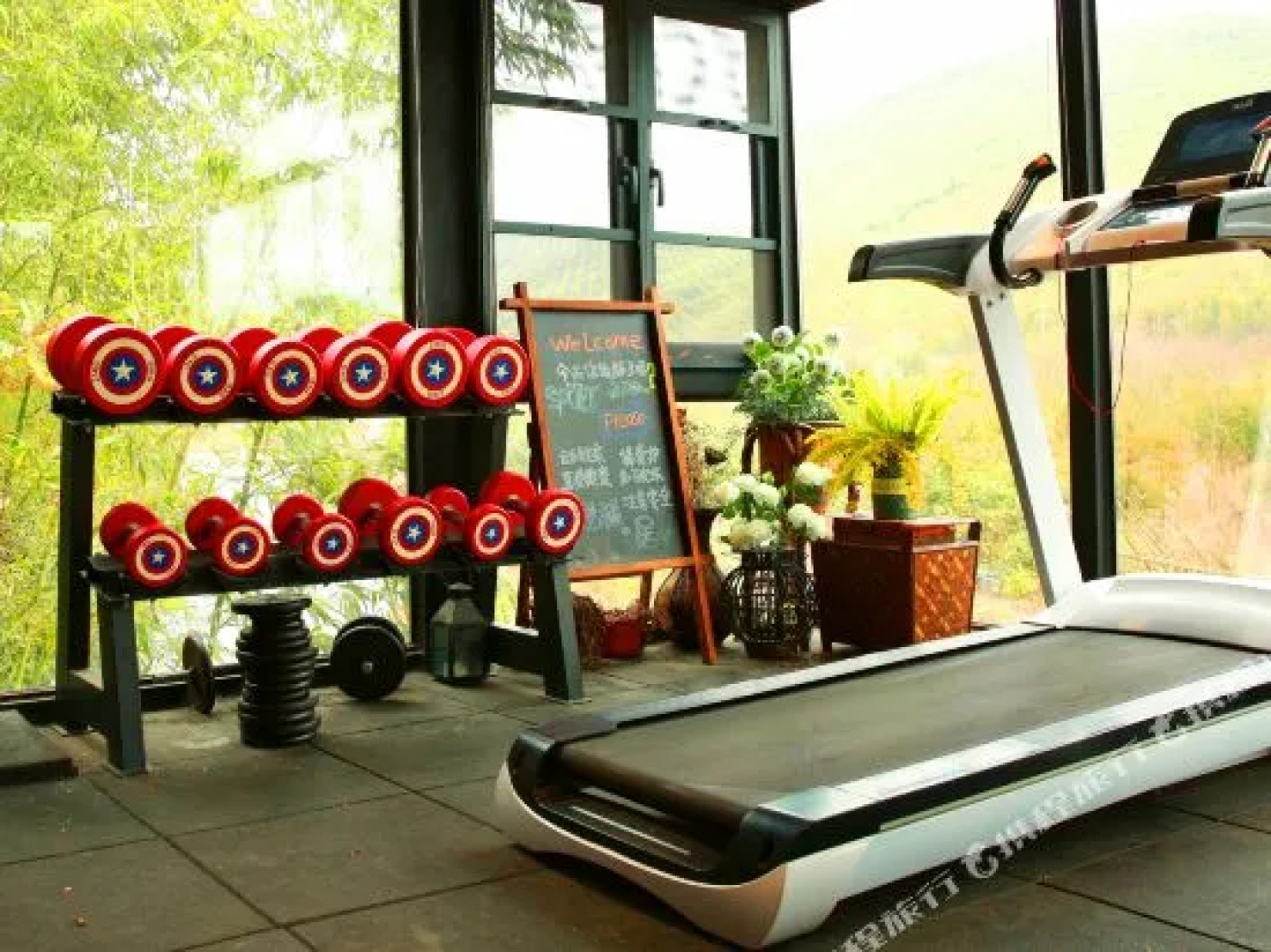 The Mountains of Life Inn