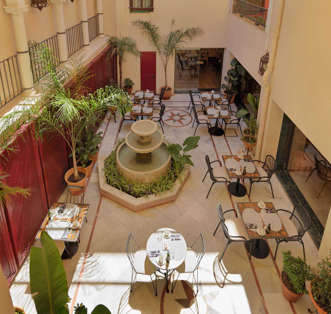 H10 Corregidor Boutique Hotel