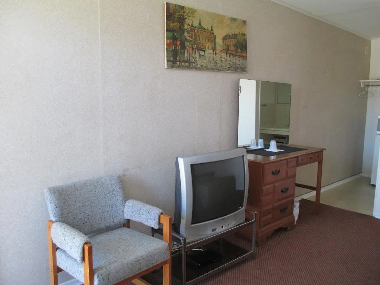 Peterboro Express Inn