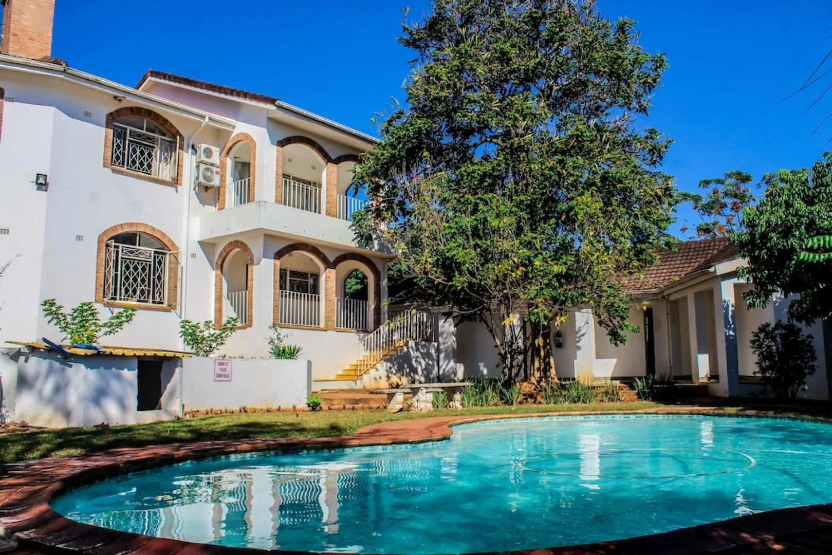 Madonsa Guest House