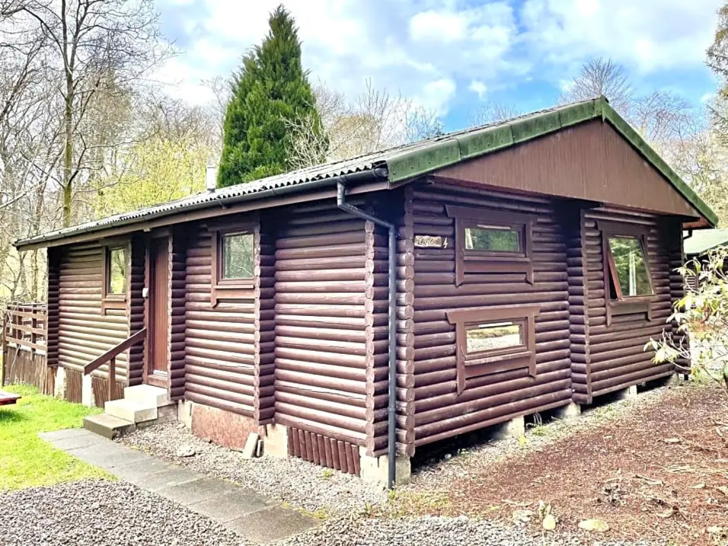 Riverside log cabins