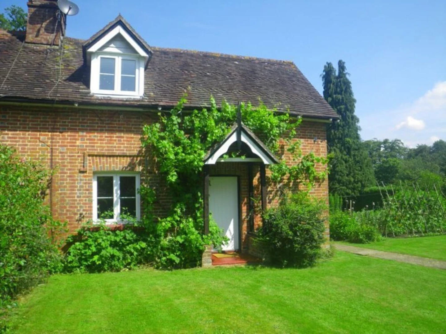 Rosemead Cottage