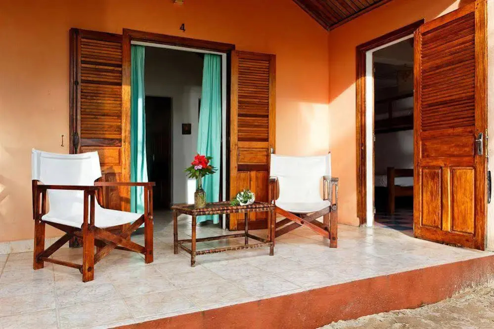 Vanivola Hotel