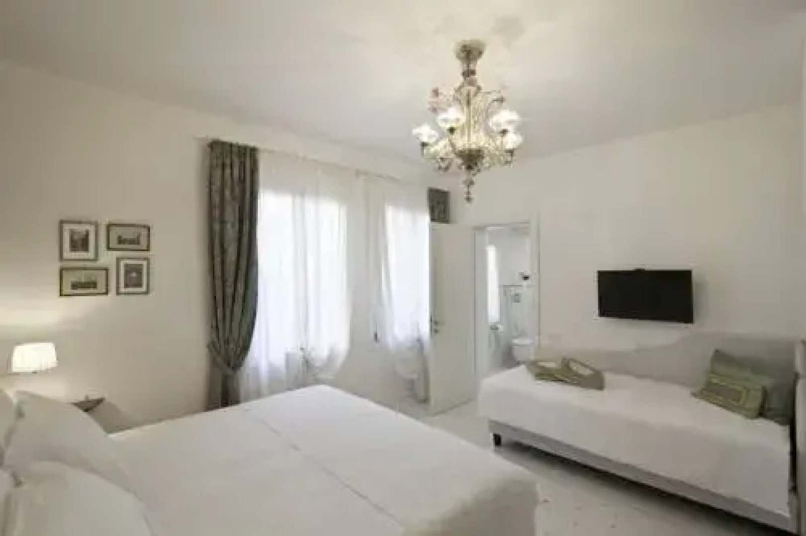 Southern Sun Northbeach Hotel