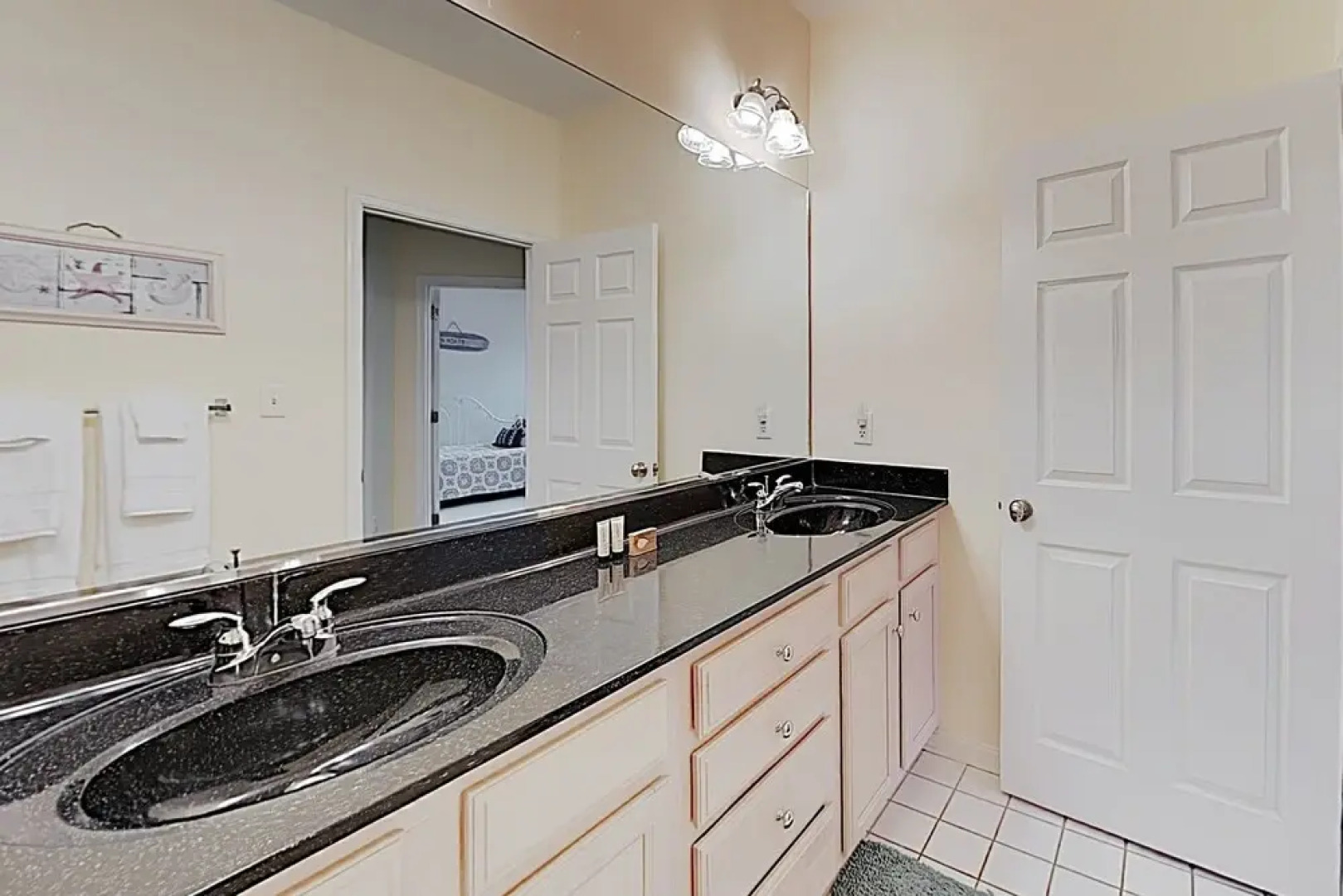 New Listing! Waterfront W/ Screened Porch 5 Bedroom Home