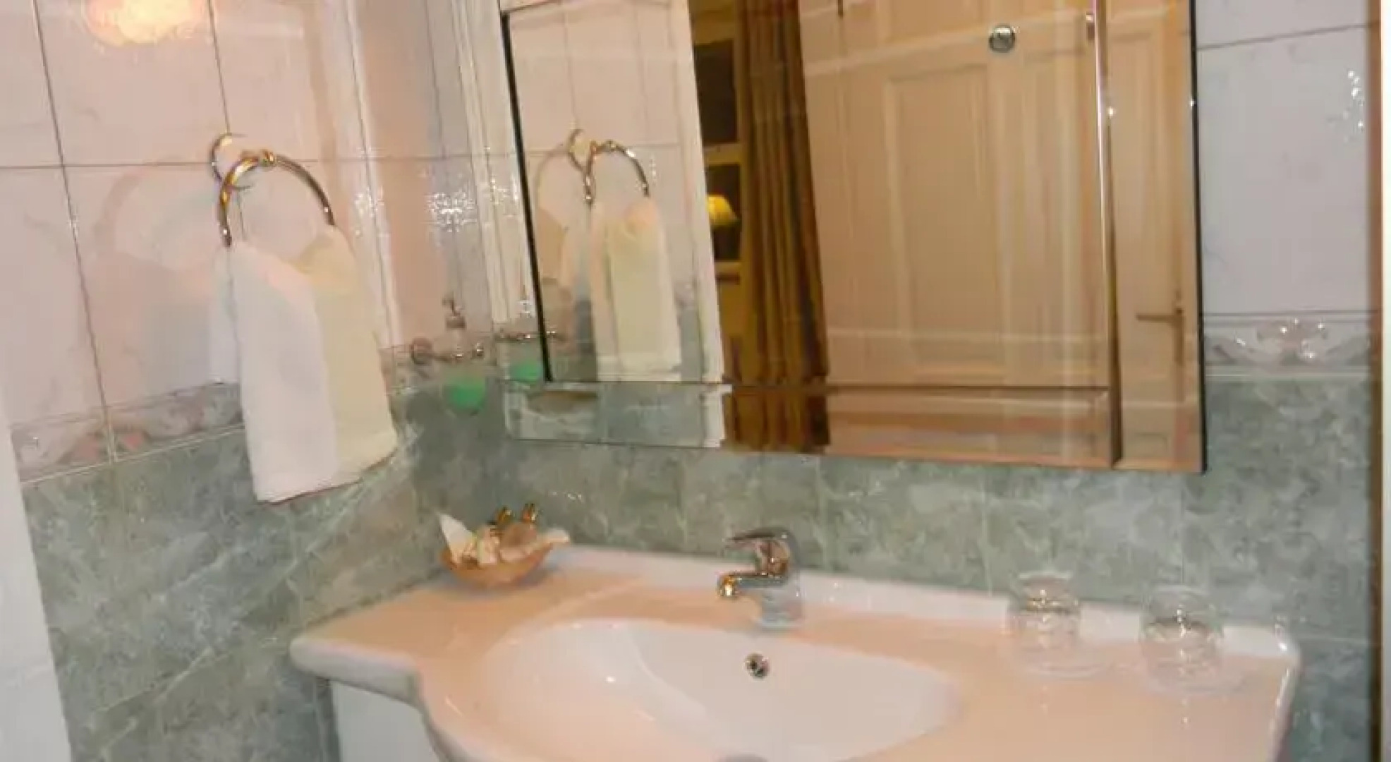 Shortcliff House Bed and Breakfast