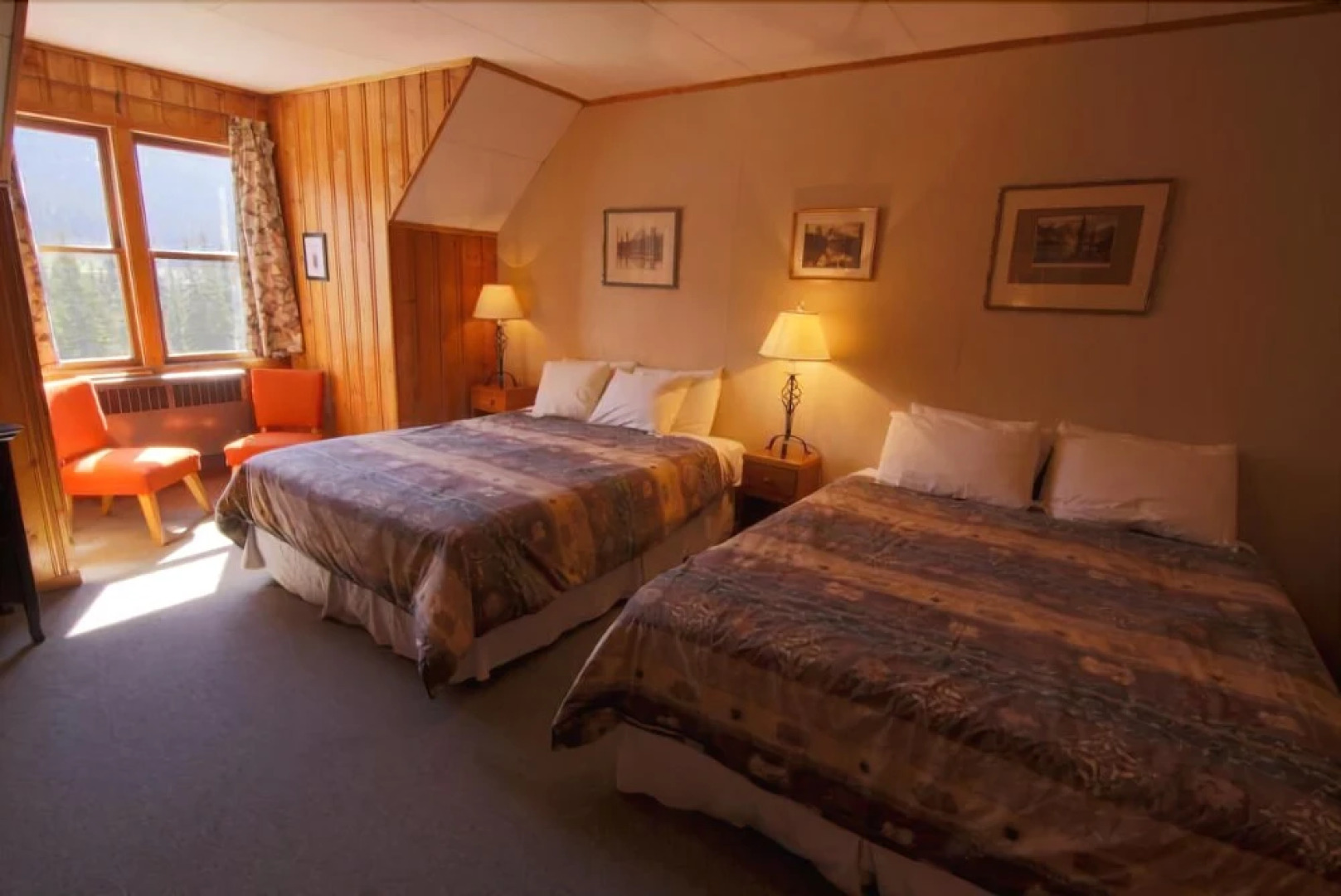 Simpson's Num-ti-jah Lodge