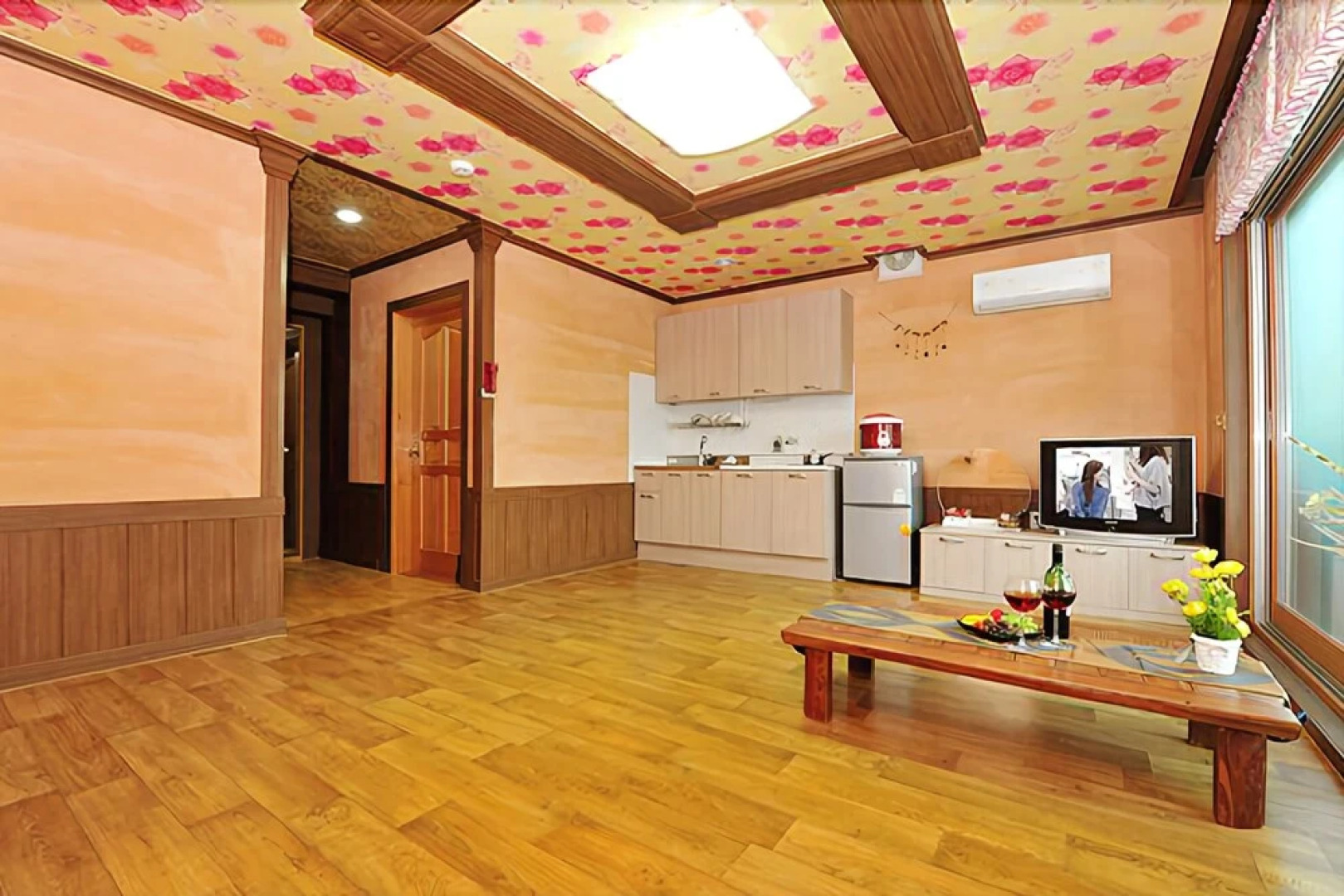 Yeongju Pusoksa Maple Road Pension