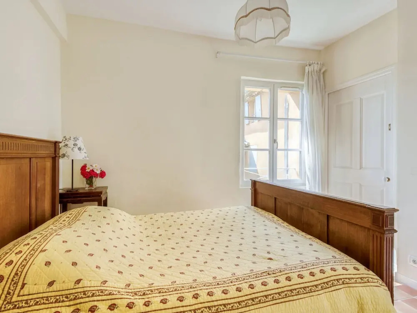 The Awning Housecosy Holiday Home in Rustrel With Swimming Pool