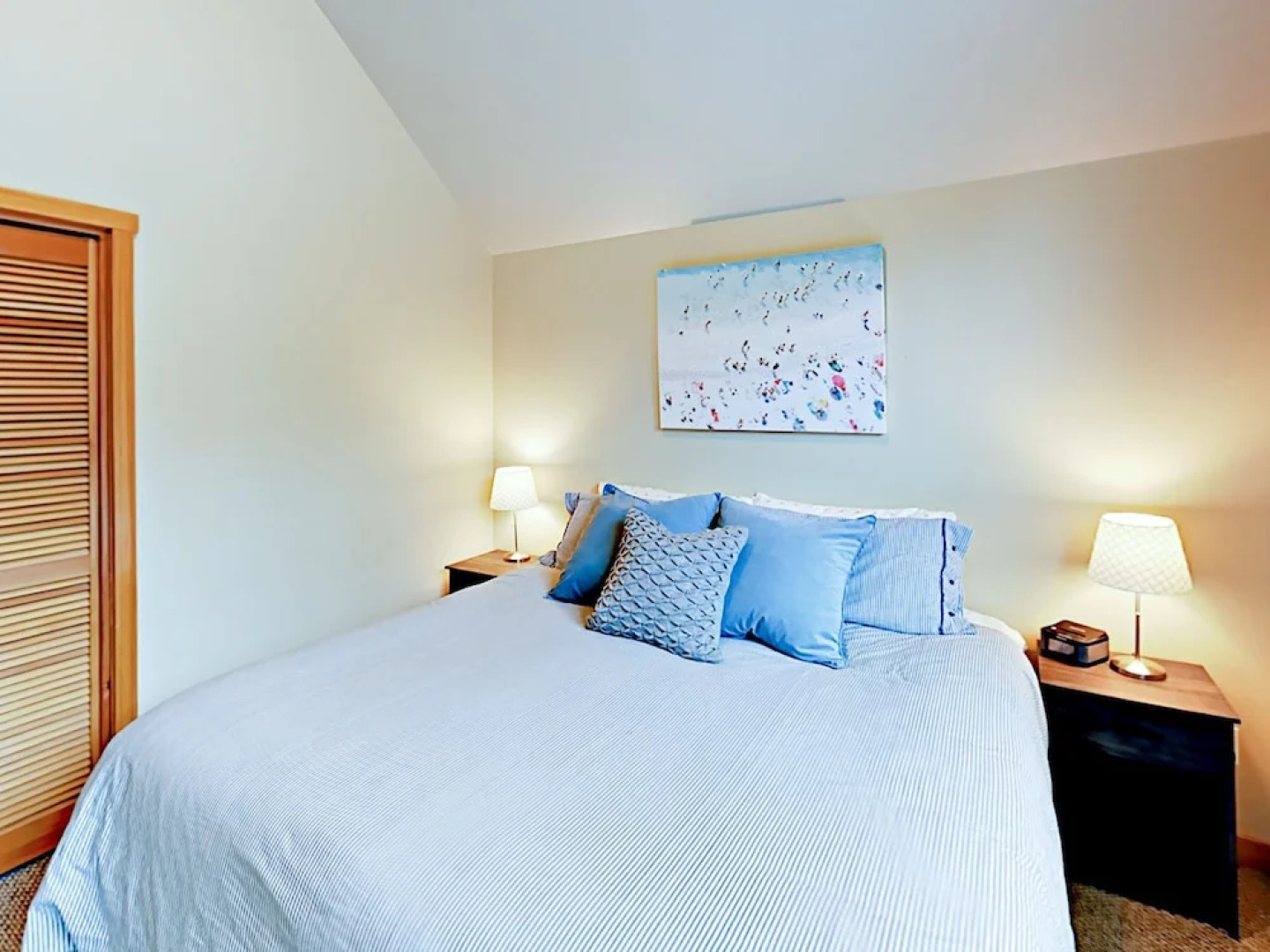 Coastal Retreat 3 Bedrooms 2 Bathrooms Home