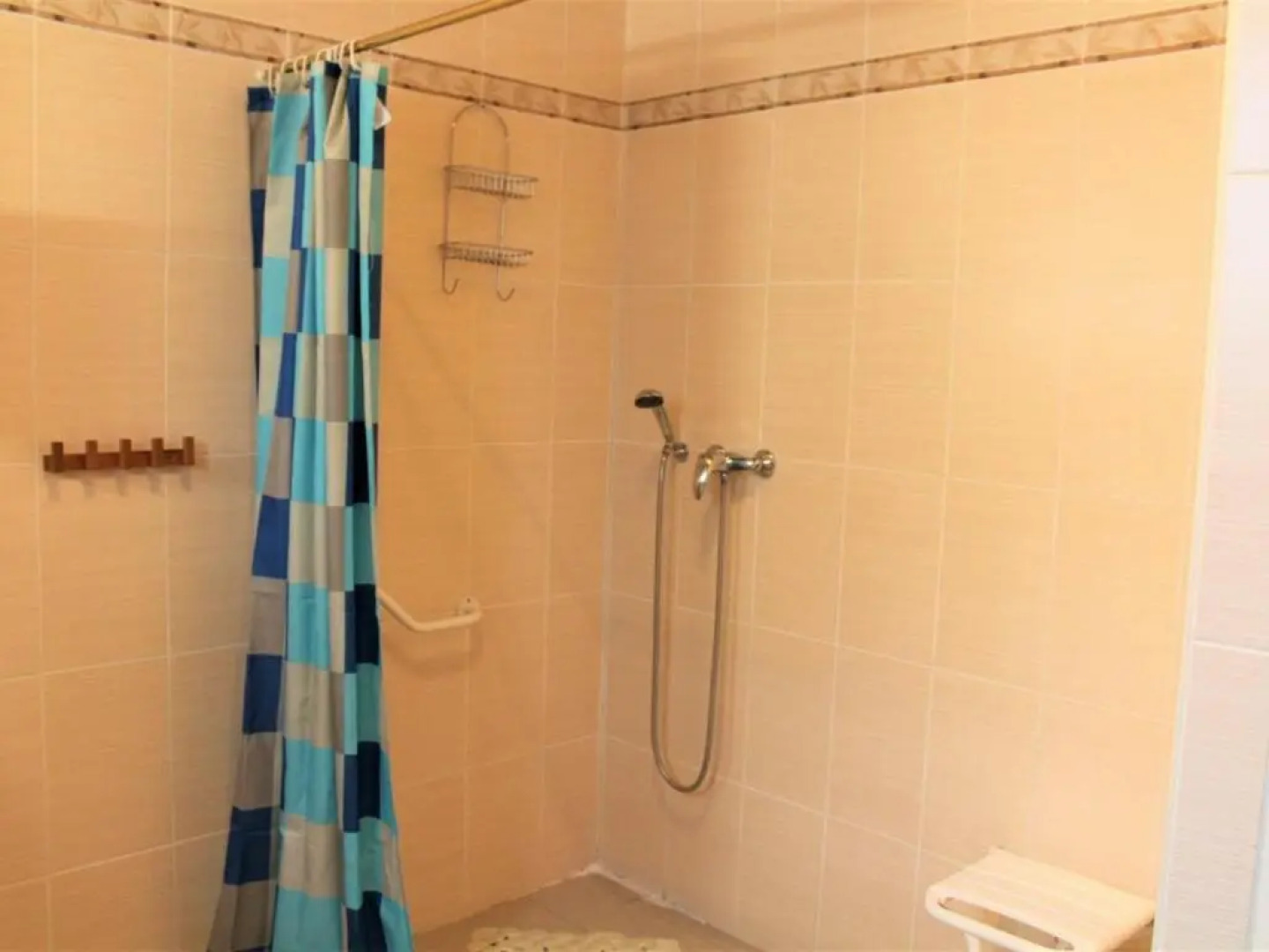 Gite Mazeyrolles, 3 pièces, 4 personnes - FR-1-616-106