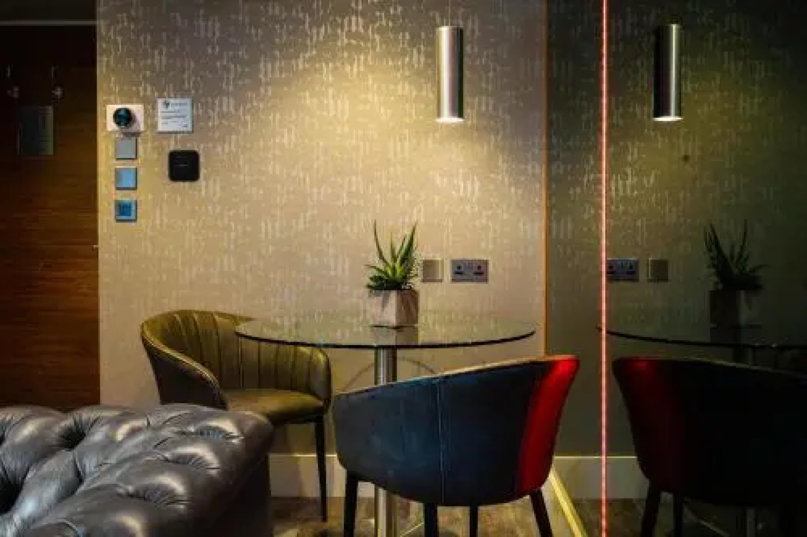 Church Suites by The Cranleigh Boutique