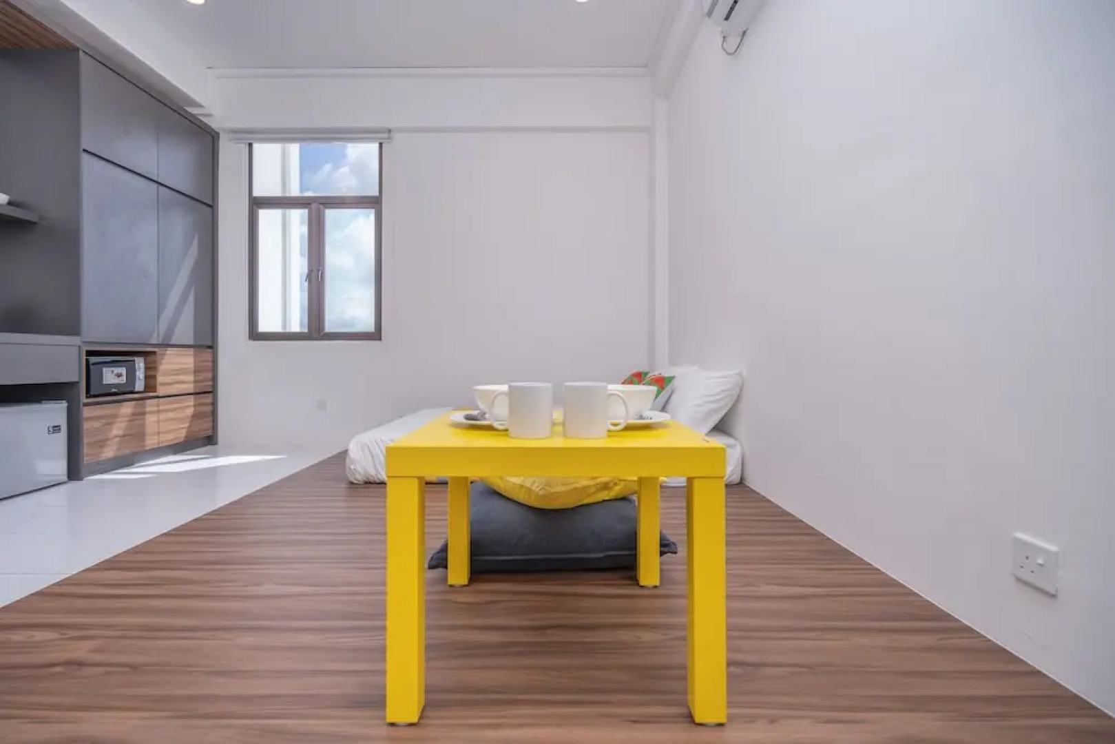 Oyo Home 89574 Studio Imperio