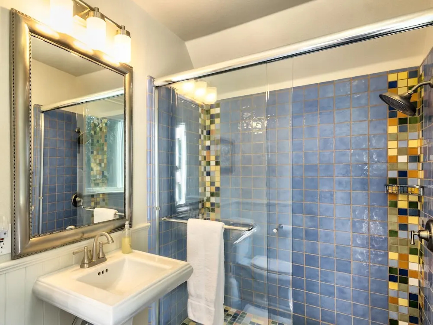 Kenwood California - 3 Br Home