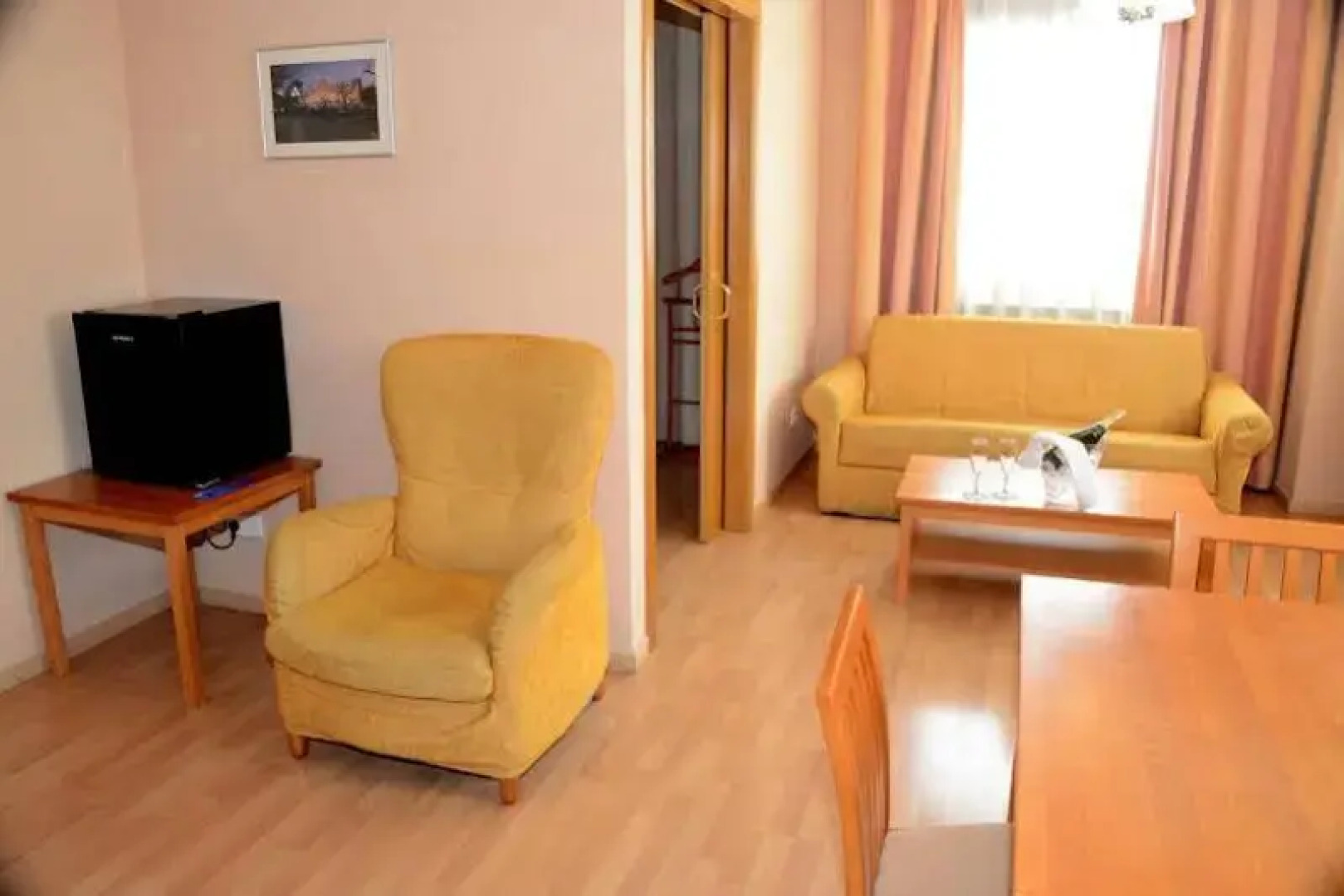 Sercotel Aparthotel Suites Huesca