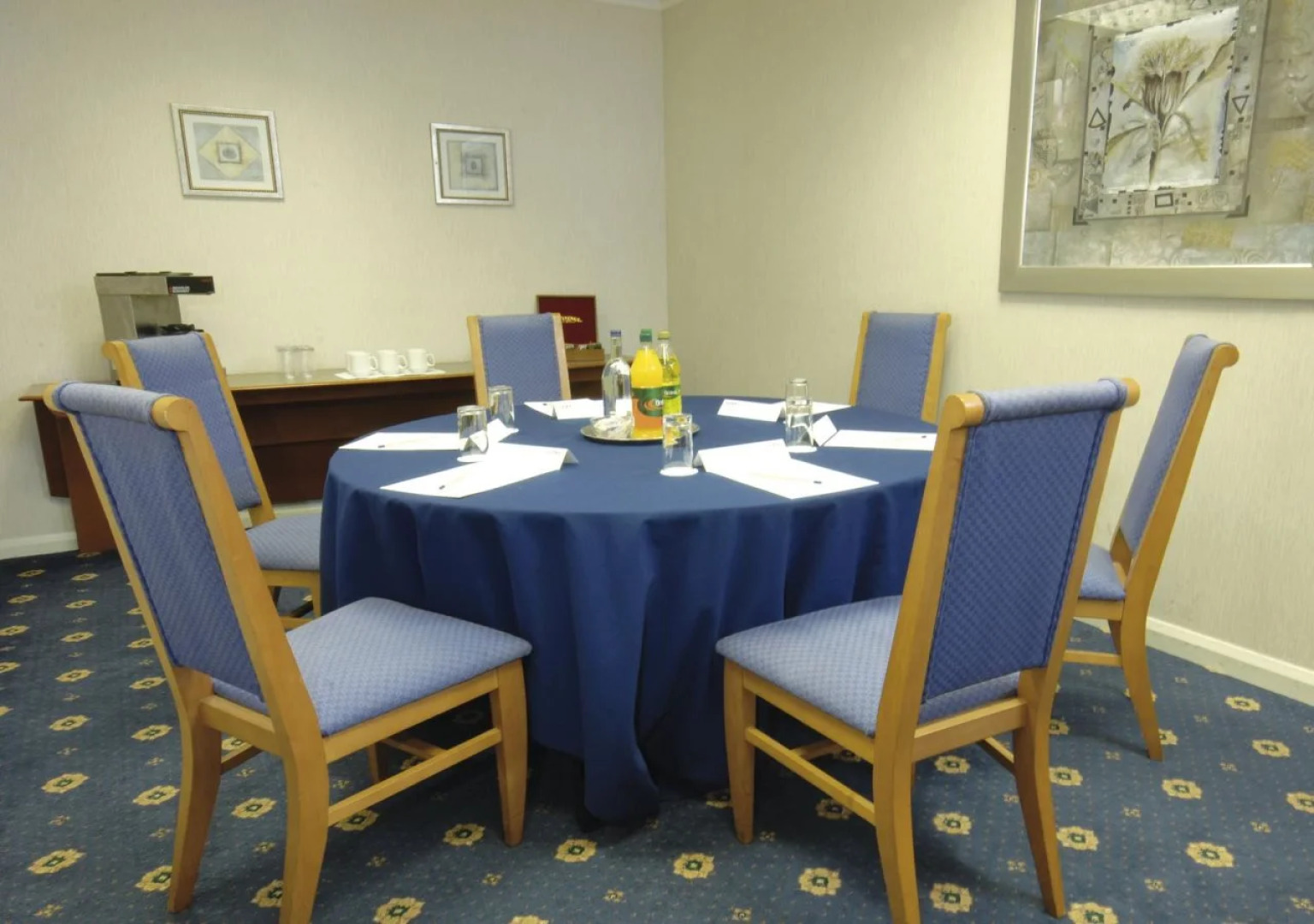 Flexistay Reading West Aparthotel