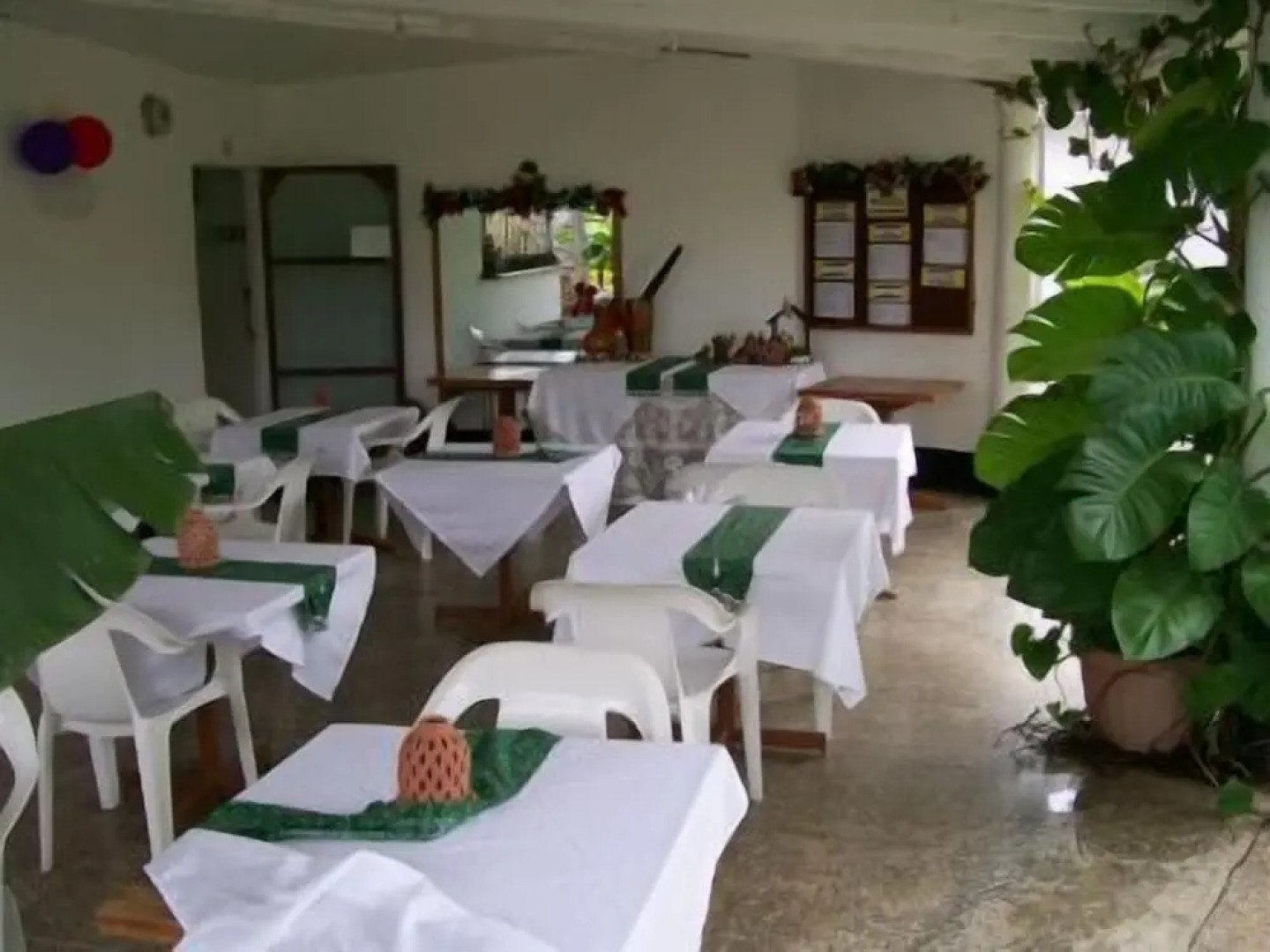 Golden Thistle Hotel