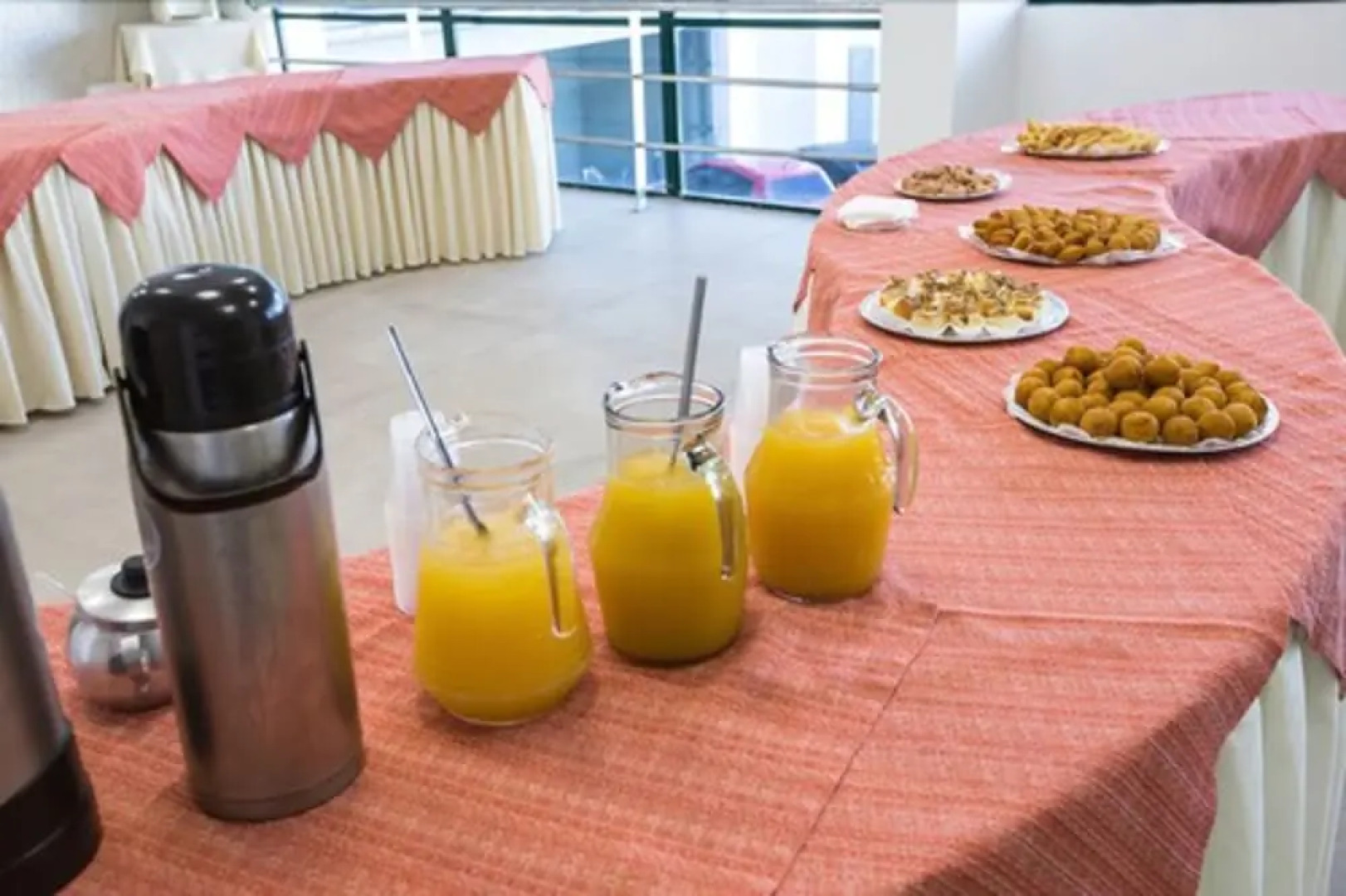 Mogano Business Hotel