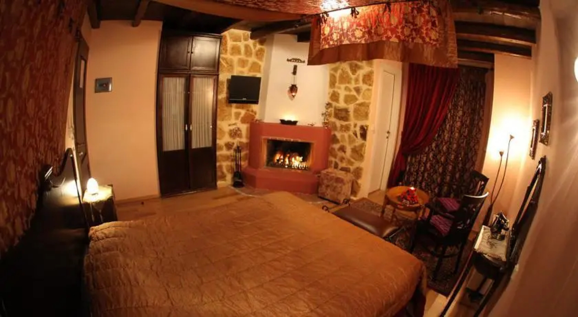 Amadrias Luxury Mansion - SPA