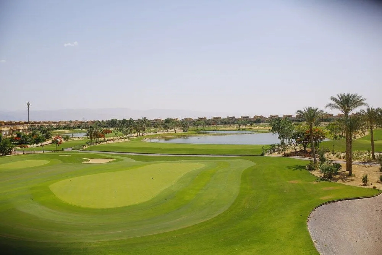 Mövenpick Resort & Golf Einbay