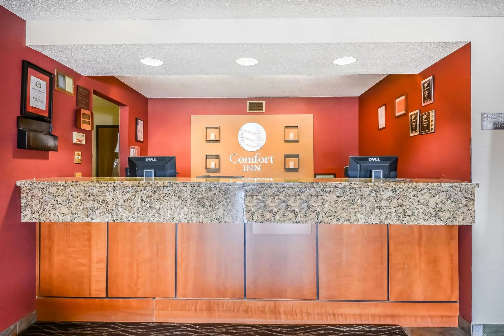FairBridge Inn & Suites Batavia - Darien Amusement Park