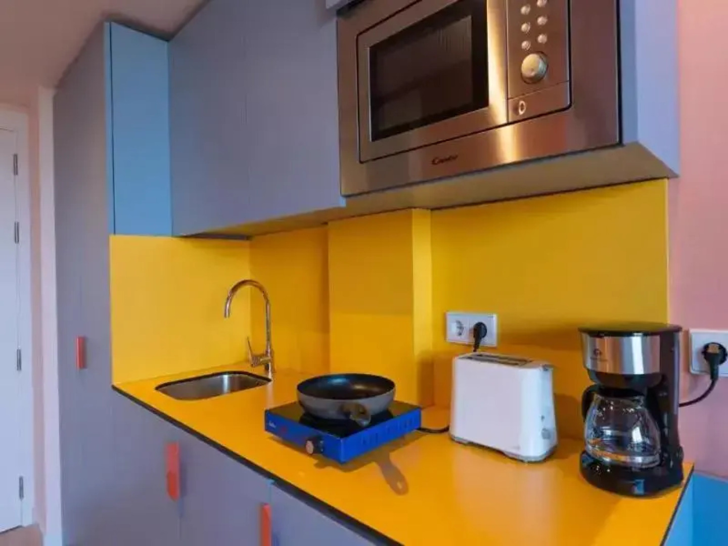 La Marina Sunset 3000