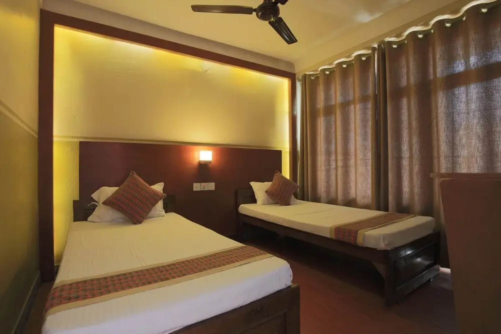 SPOT ON 440 Hotel The Bajra