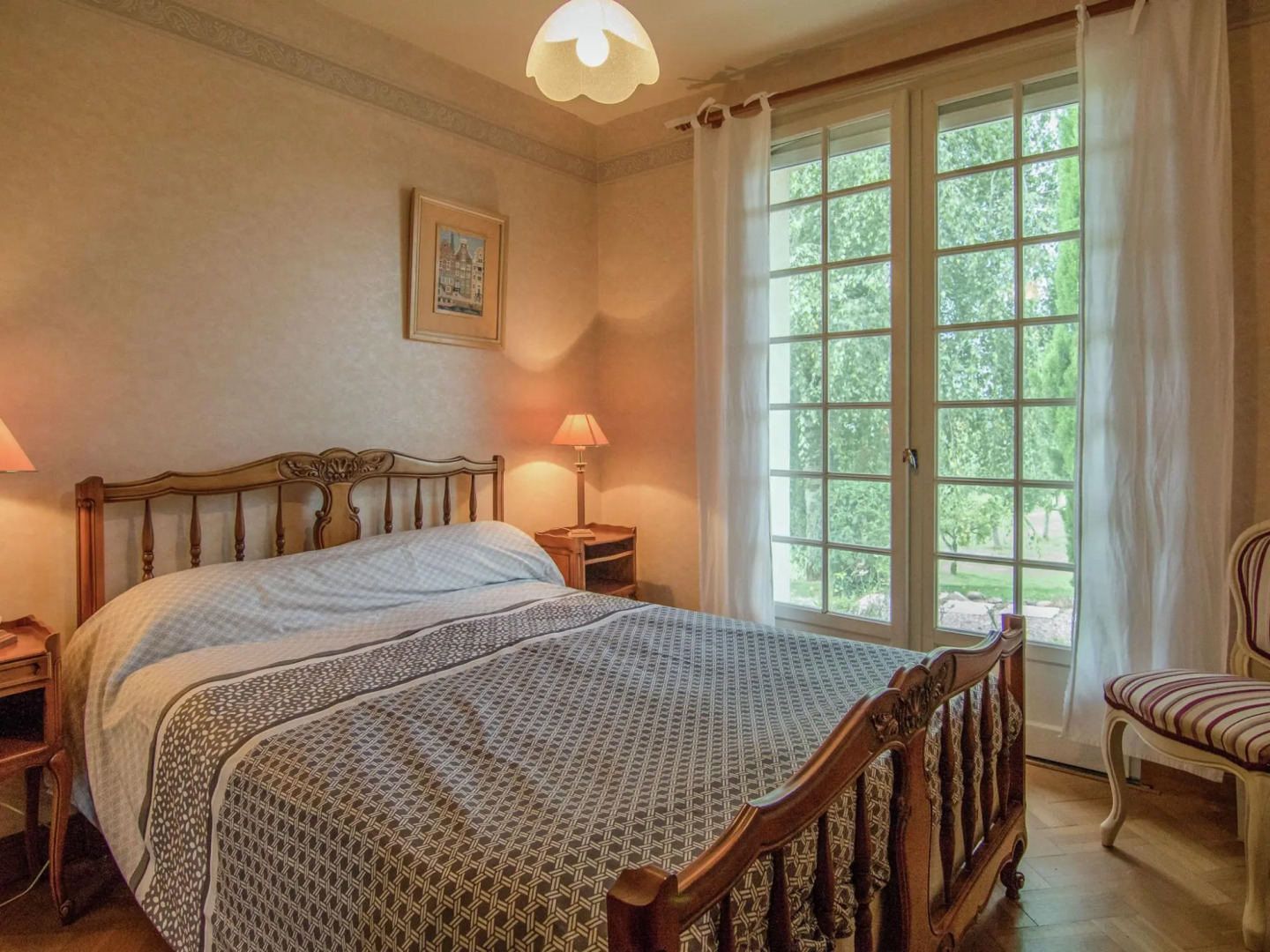 Cozy Villa in Saint-bonnet-la-rivière With Swimming Pool