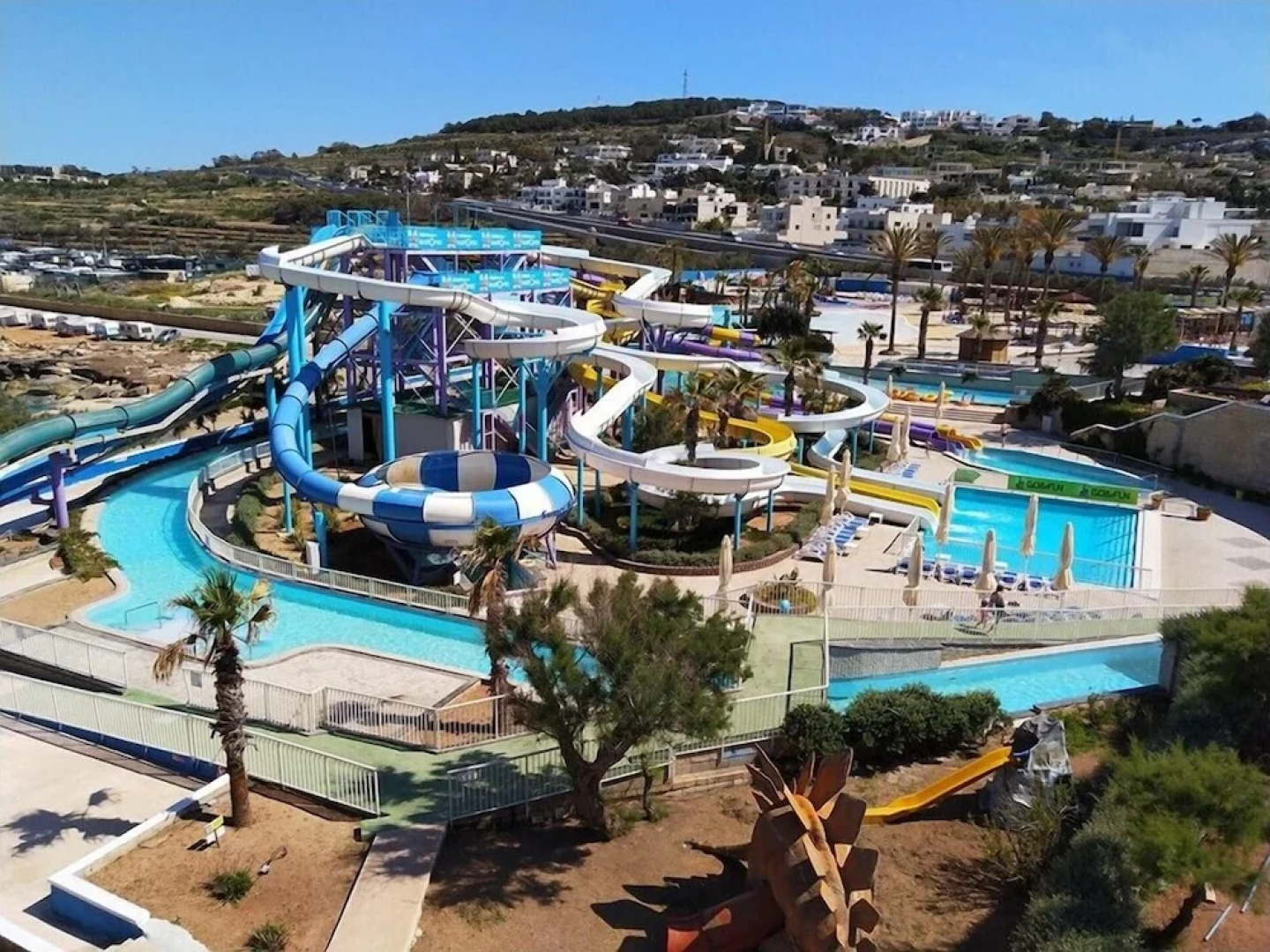 Stunning Apartment in a Central Location With Views