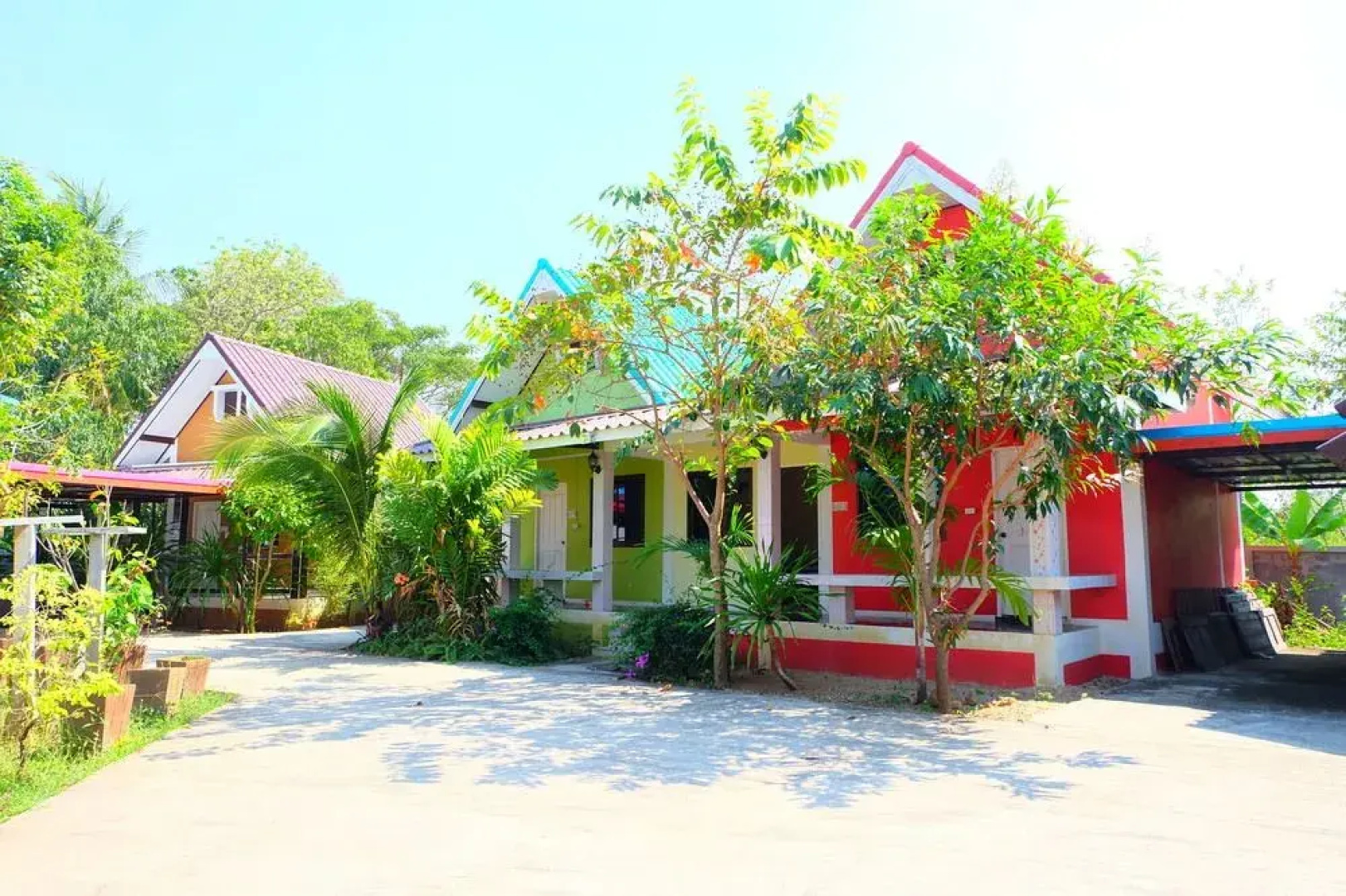 Thanatat Resort