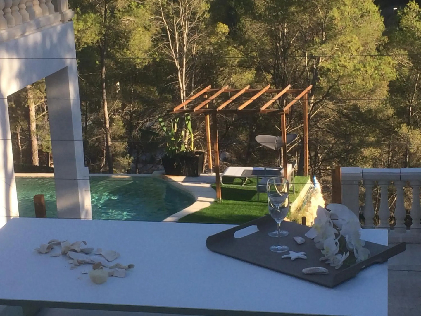 Villa Paradise , playa climatizada y privada a 10 minutos de Sitges