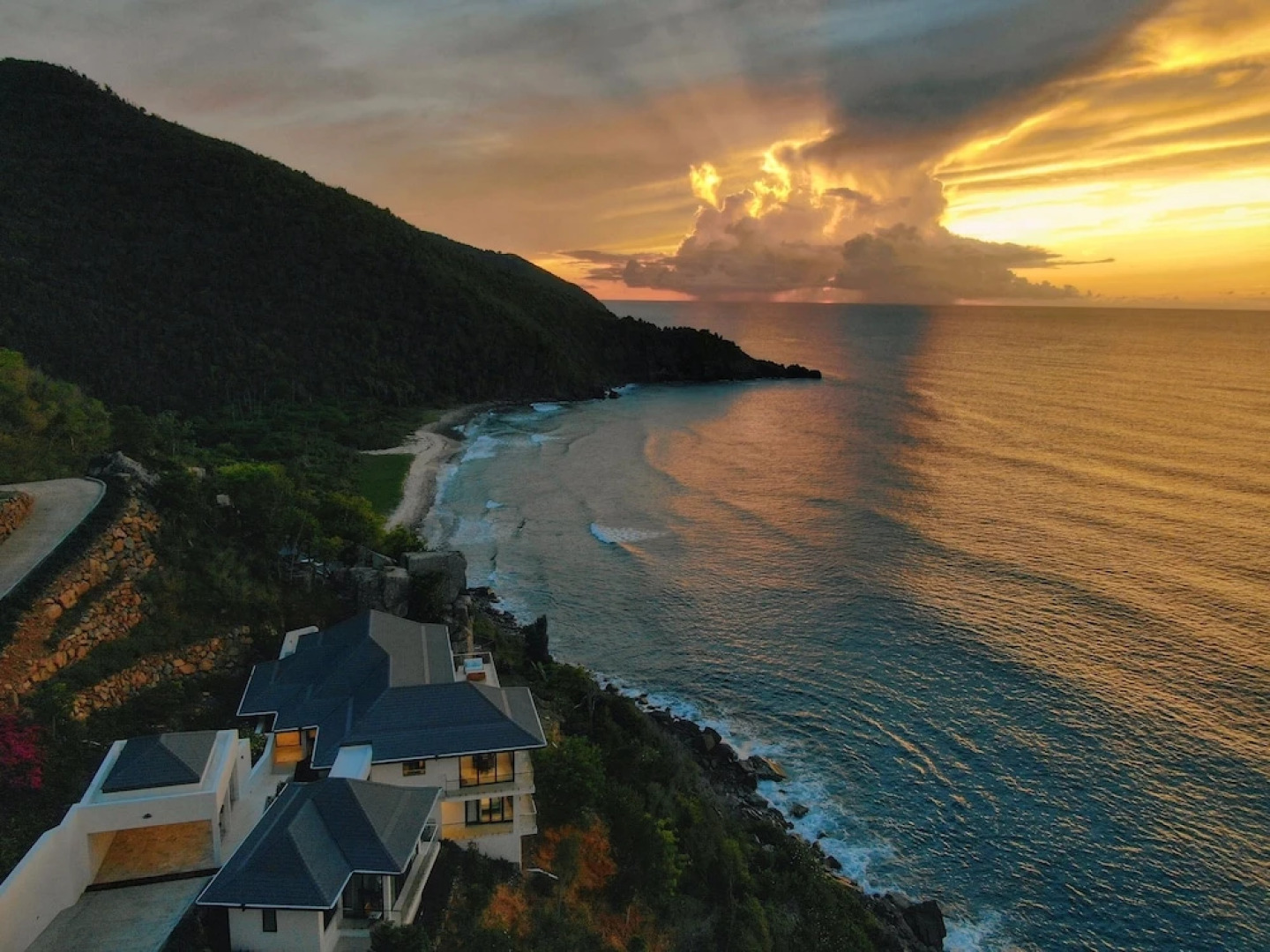 M&M Cooper Bay - The Cooper Bay Villas