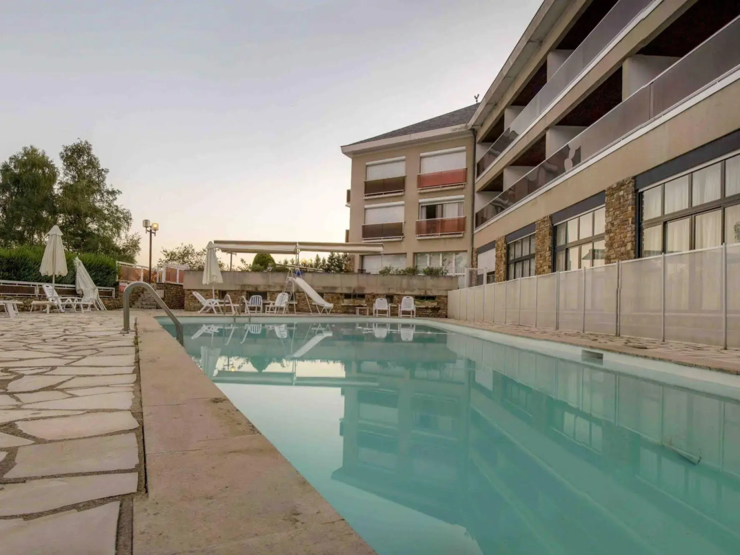 Hôtel authentic by balladins – Rodez / Le Ségala