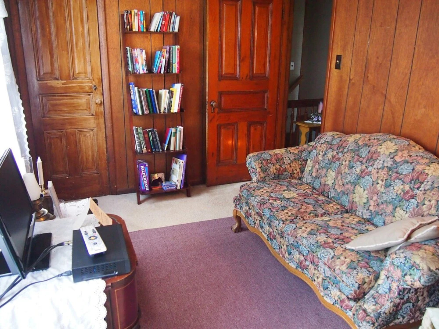 The Maid's Quarters Bed Breakfast & Tearoom