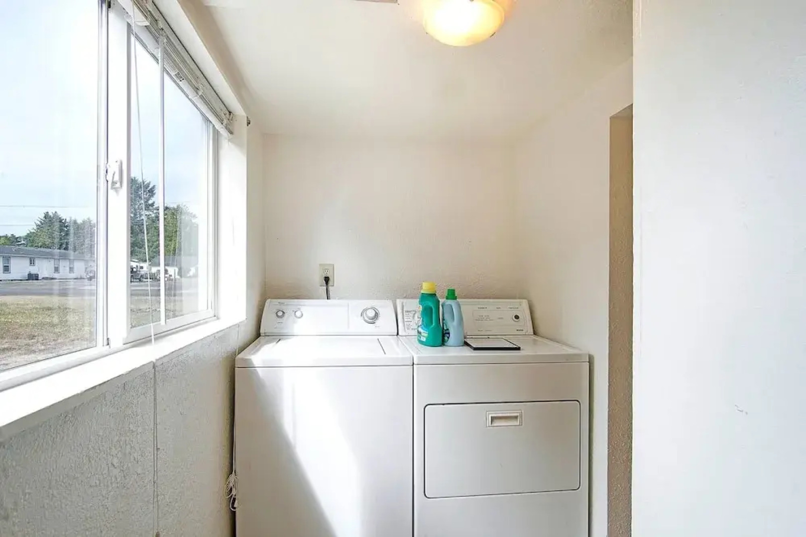 Crabbin Cabin Westport