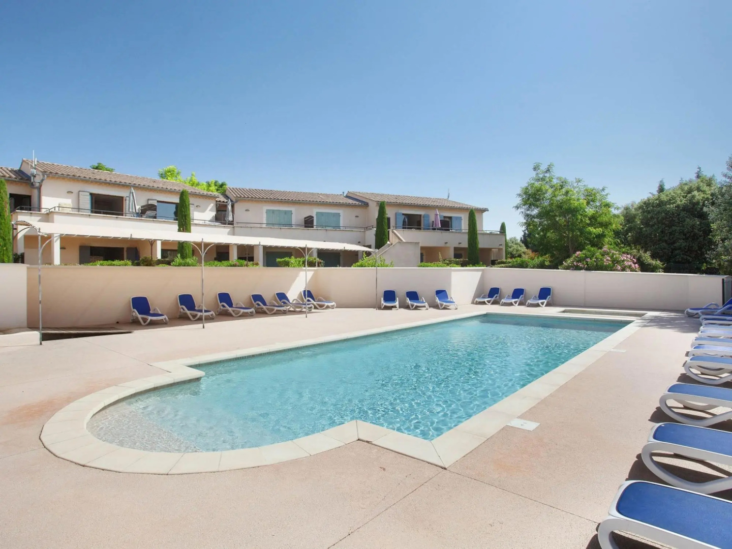 Comfortable Apartment With air Conditioning in the Luberon