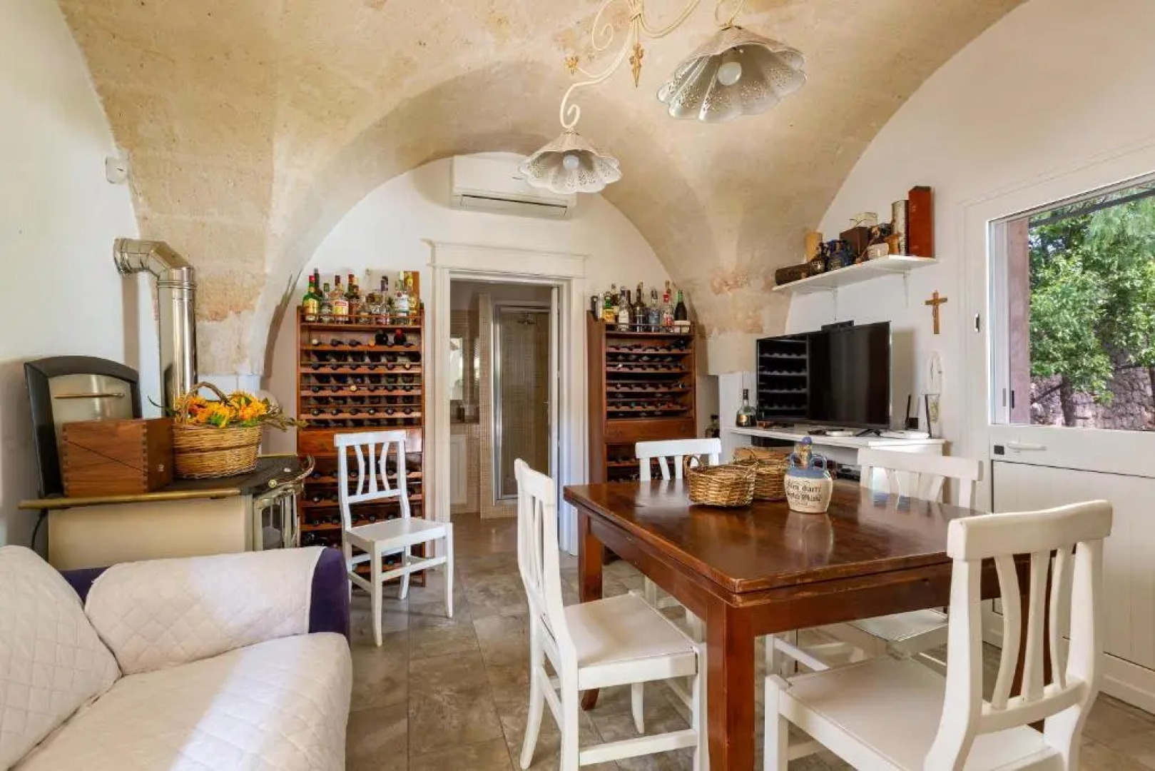 Villa Medici alla Macchia by BarbarHouse