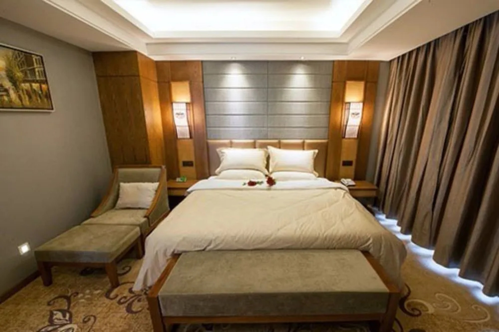 Chinese Yew Lake Hotel