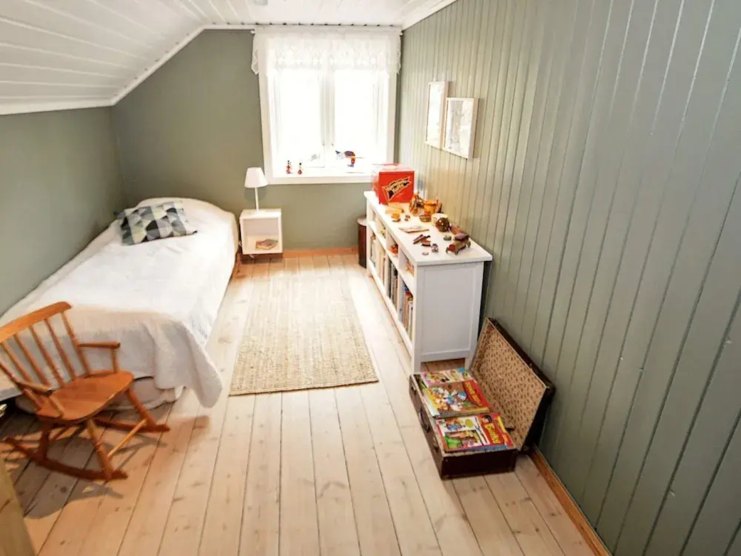 10 Person Holiday Home In Sogne