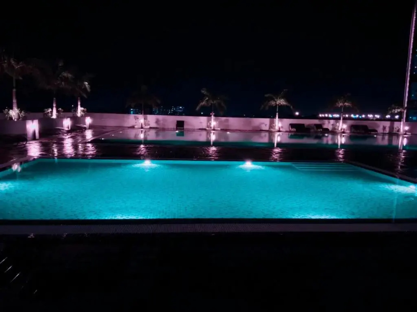 Preferred30 3R2B 7pax Meritus Perai