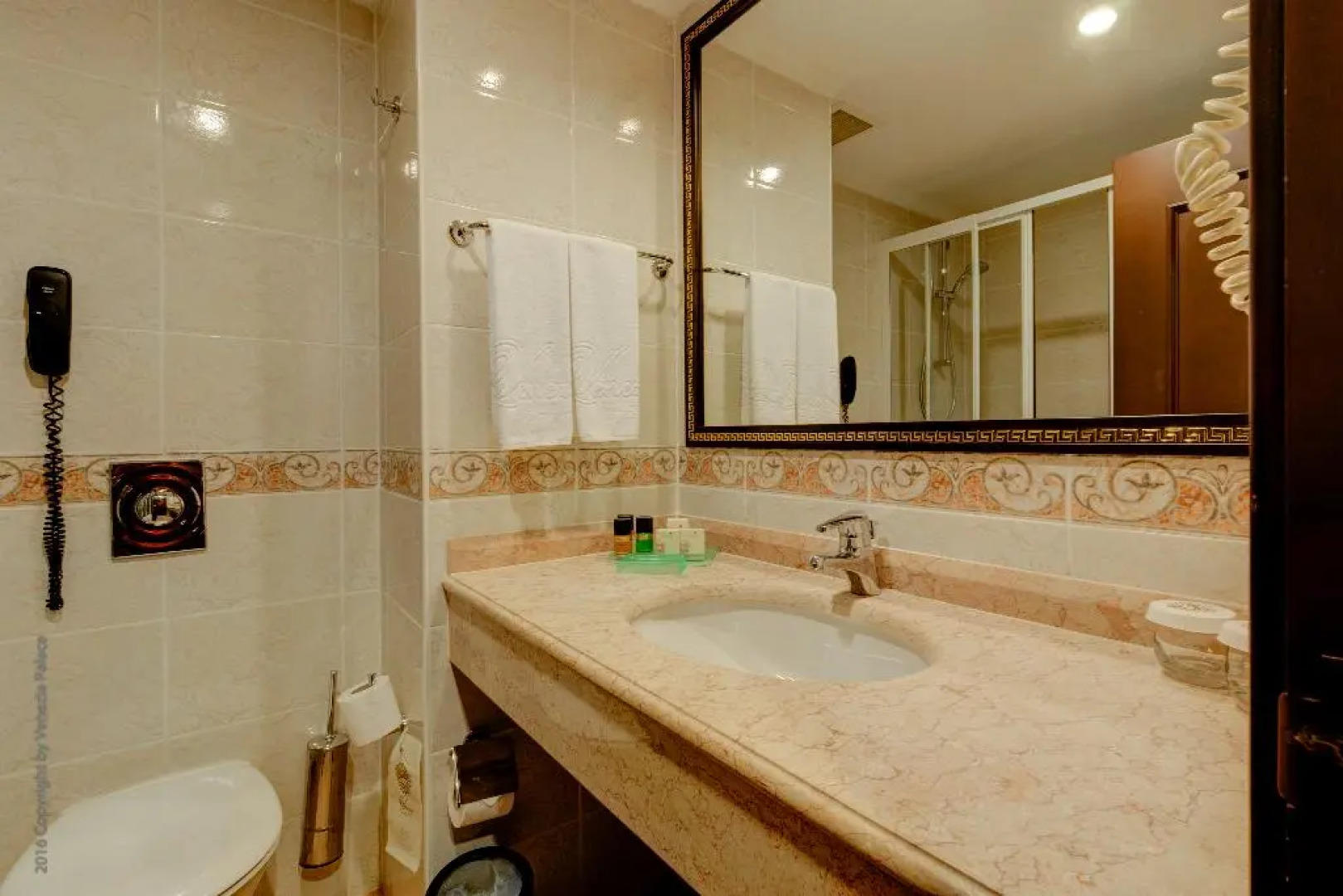 Отель Ducale Lara